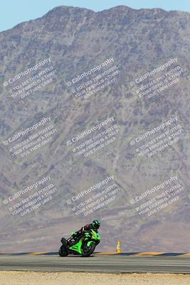 media/Mar-08-2025-TrackXperience (Sat) [[277b597a28]]/4-Level 1/Session 2 (Turn 9 Distant)/